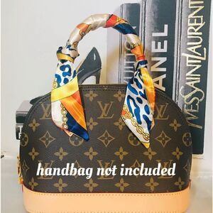 Silk Twilly Set One pair